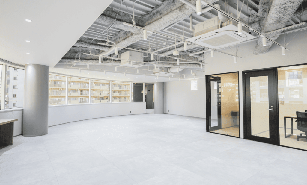 【セットアップ 目黒駅】会議室付きオフィスで快適なワークスタイルを実現の写真1