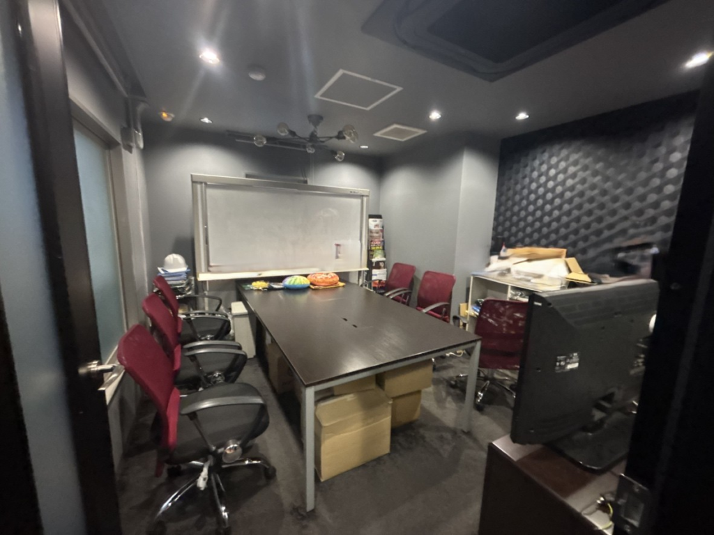 【セットアップ 新富町駅1分】2022年リニューアル済みの什器付きデザイナーズオフィスの写真6