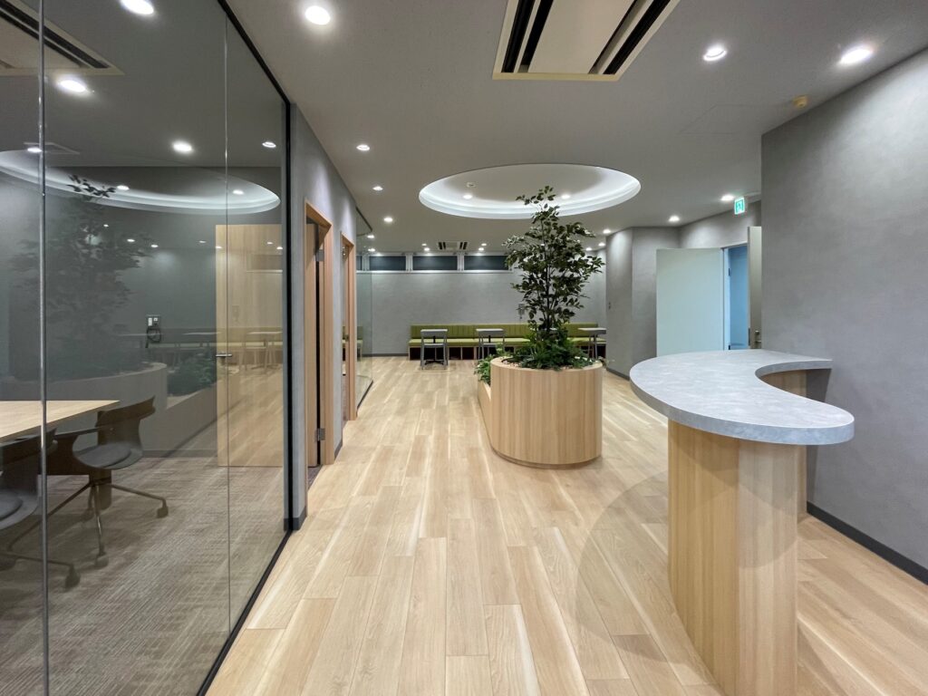 【セットアップ 御成門駅】浜松町駅徒歩圏内！ラウンジ＋会議室＆WEBブース2室付きオフィスの写真3