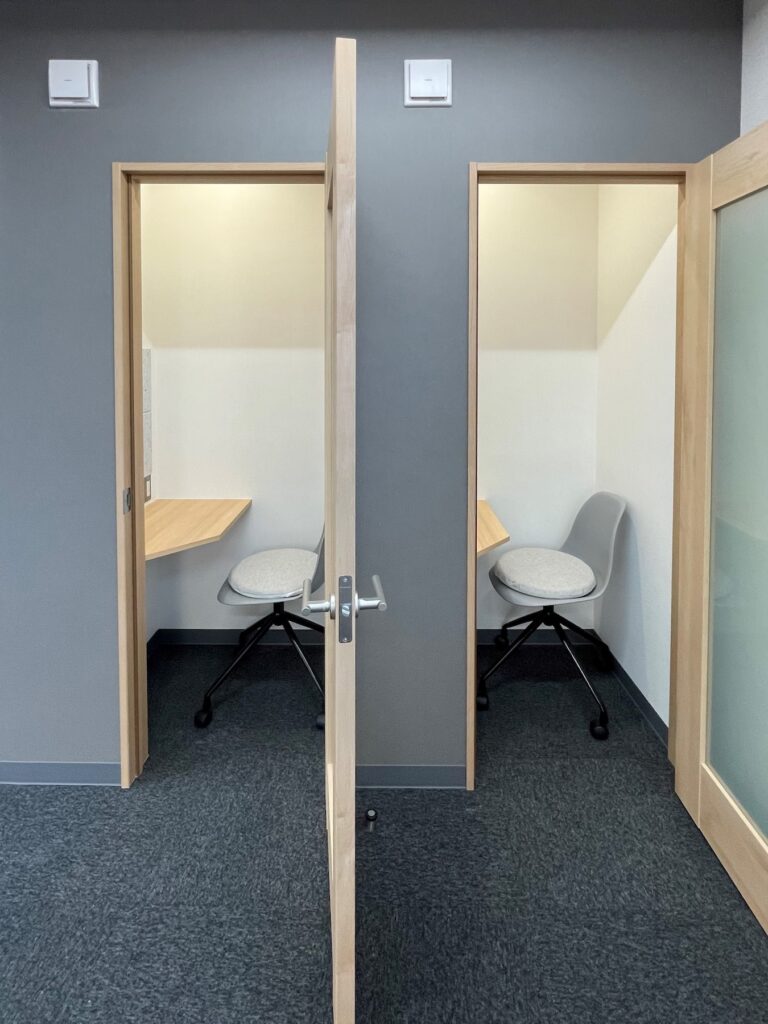 【セットアップ 御成門駅】浜松町駅徒歩圏内！ラウンジ＋会議室＆WEBブース2室付きオフィスの写真8