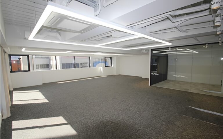 【セットアップ 東池袋駅徒歩2分】2020年リニューアル済みの会議室付きオフィス