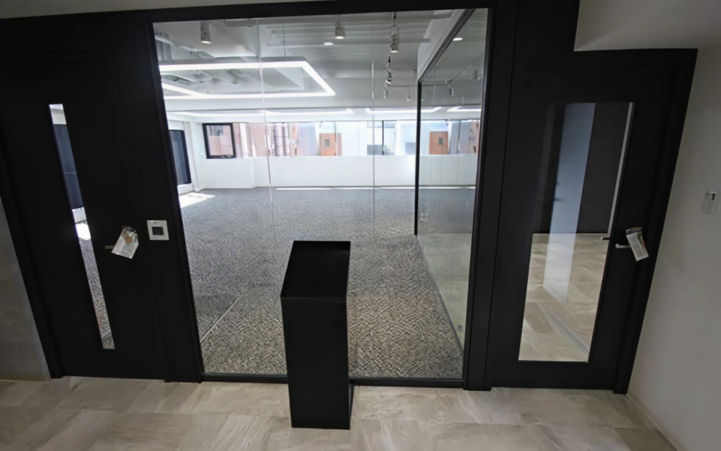 【セットアップ 東池袋駅徒歩2分】2020年リニューアル済みの会議室付きオフィスの写真5