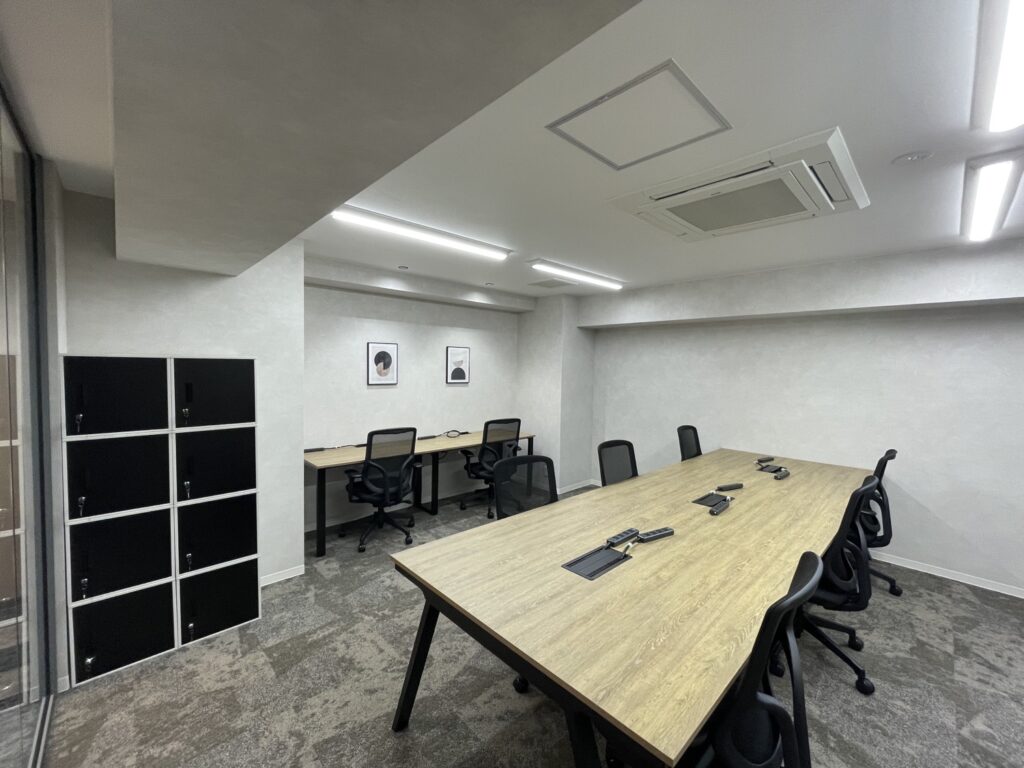 東京都港区の人気エリアに築浅の会議室付きセットアップオフィスの写真3