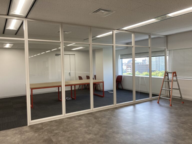 木場駅徒歩3分！充実設備でコスパ良好な3面採光オフィス