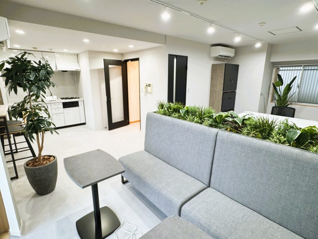 西新宿リノベ済みオフィス！会議室フォンブース完備の充実設備の写真6