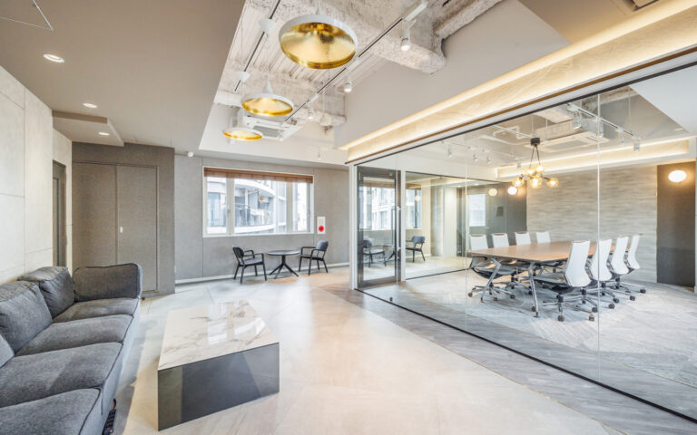 【セットアップ 築地駅4分】会議室完備のデザインオフィスで上質なビジネス環境を実現