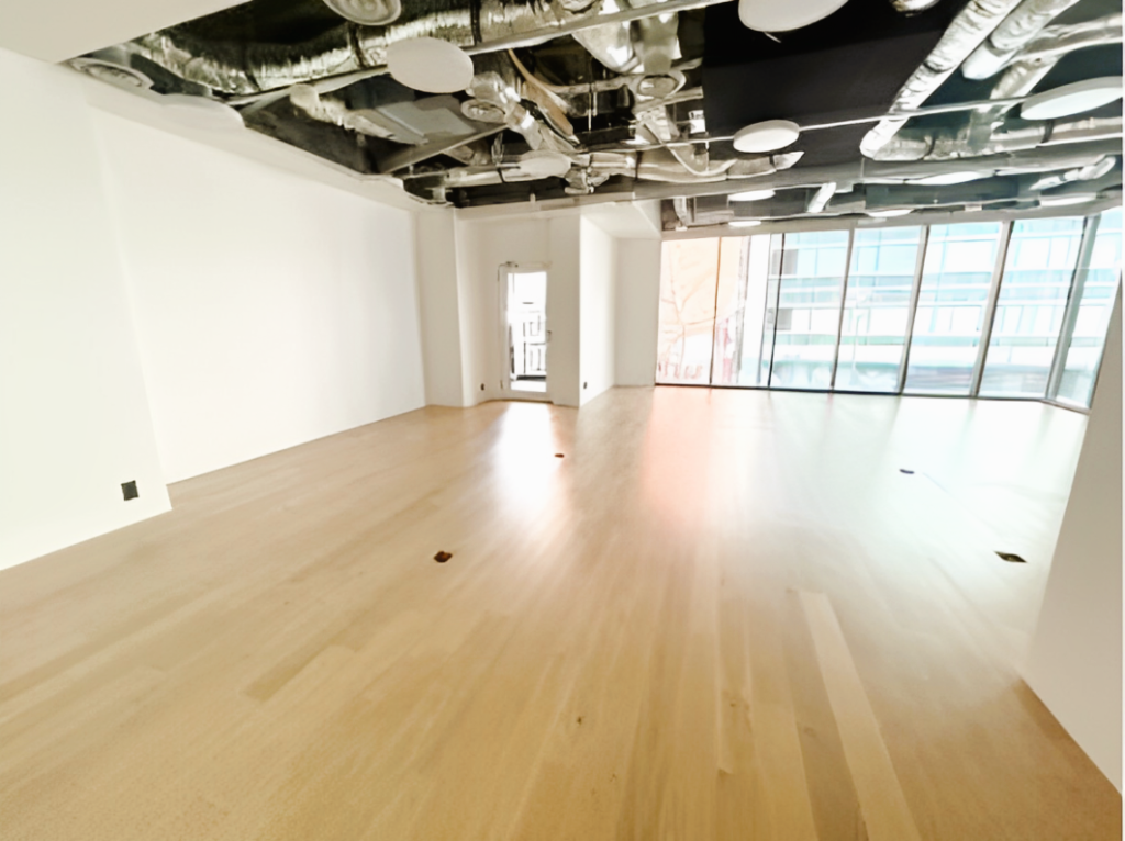 都心4駅アクセス良好！屋上庭園付きで充実設備の居抜きオフィスの写真3