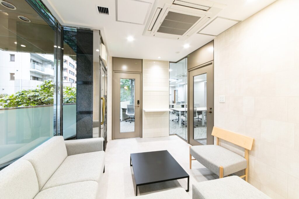 恵比寿徒歩9分！原状回復不要！会議室・家具付きセットアップの写真6