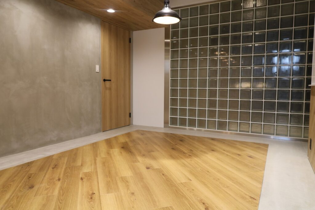 上野御徒町駅徒歩２分！最上階＆専用屋上テラス付きセットアップの写真4