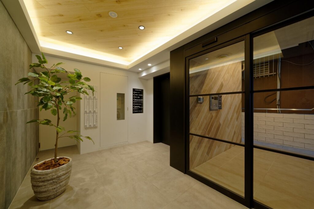 上野御徒町駅徒歩２分！最上階＆専用屋上テラス付きセットアップの写真6
