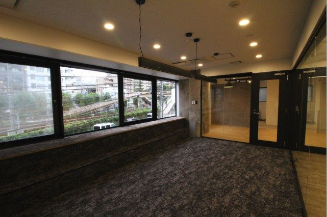 恵比寿駅徒歩7分!セットアップ済み会議室完備の洗練オフィスの写真5