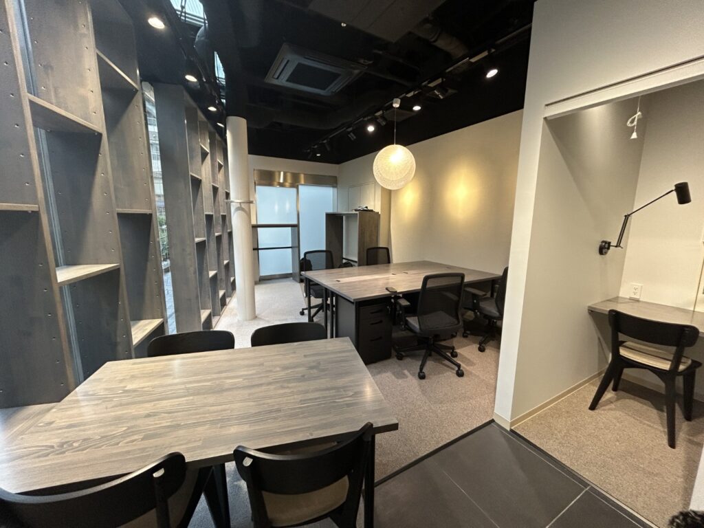 【セットアップ 表参道駅徒歩3分】テラス付×即入居可オフィスの写真3