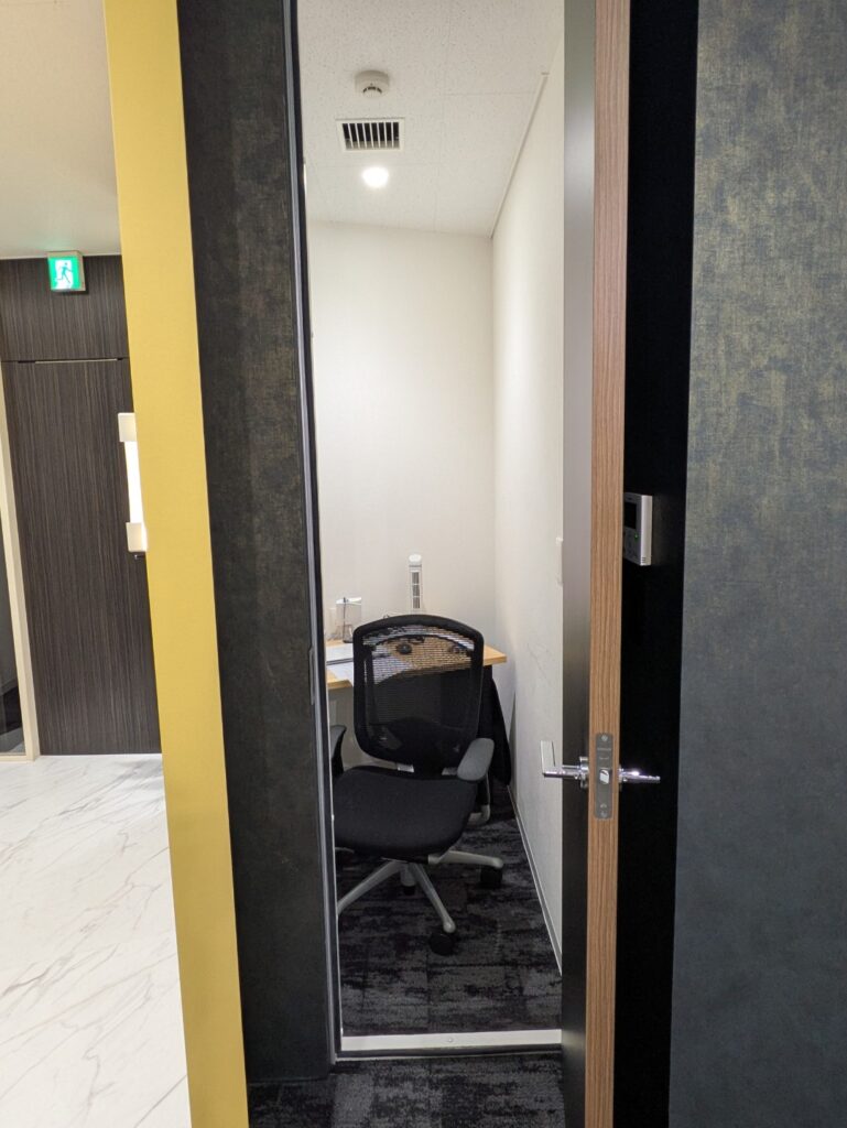 【居抜き 銀座一丁目駅1分】高級内装完備＆社長室付きオフィスの写真6