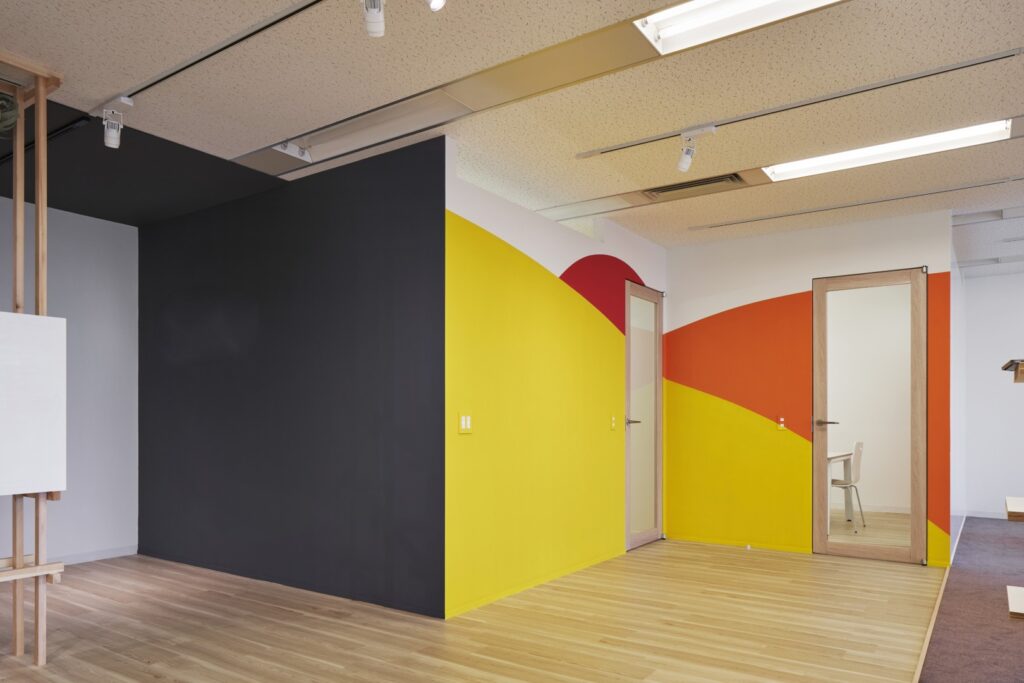 【居抜き 笹塚駅3分】会議室2室&リフレッシュスペース完備デザインオフィスの写真7