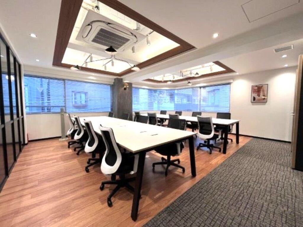 【セットアップ 八丁堀駅4分】会議室・テレカンブース完備＆什器付きの写真4