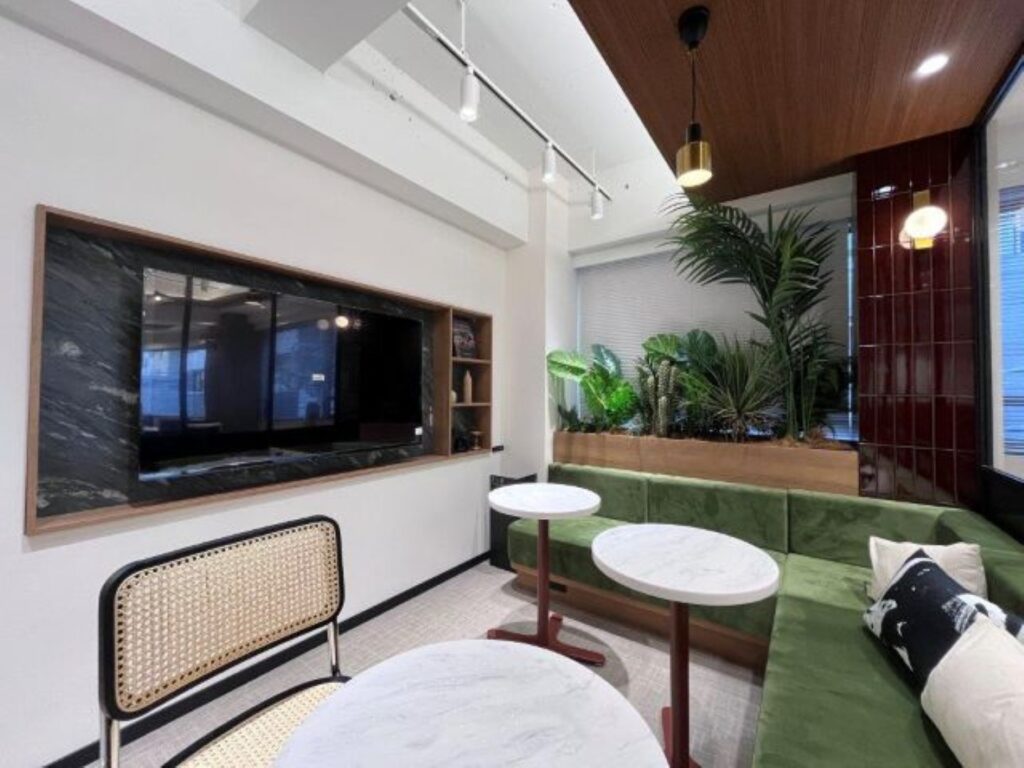 【セットアップ 八丁堀駅4分】会議室・テレカンブース完備＆什器付きの写真5