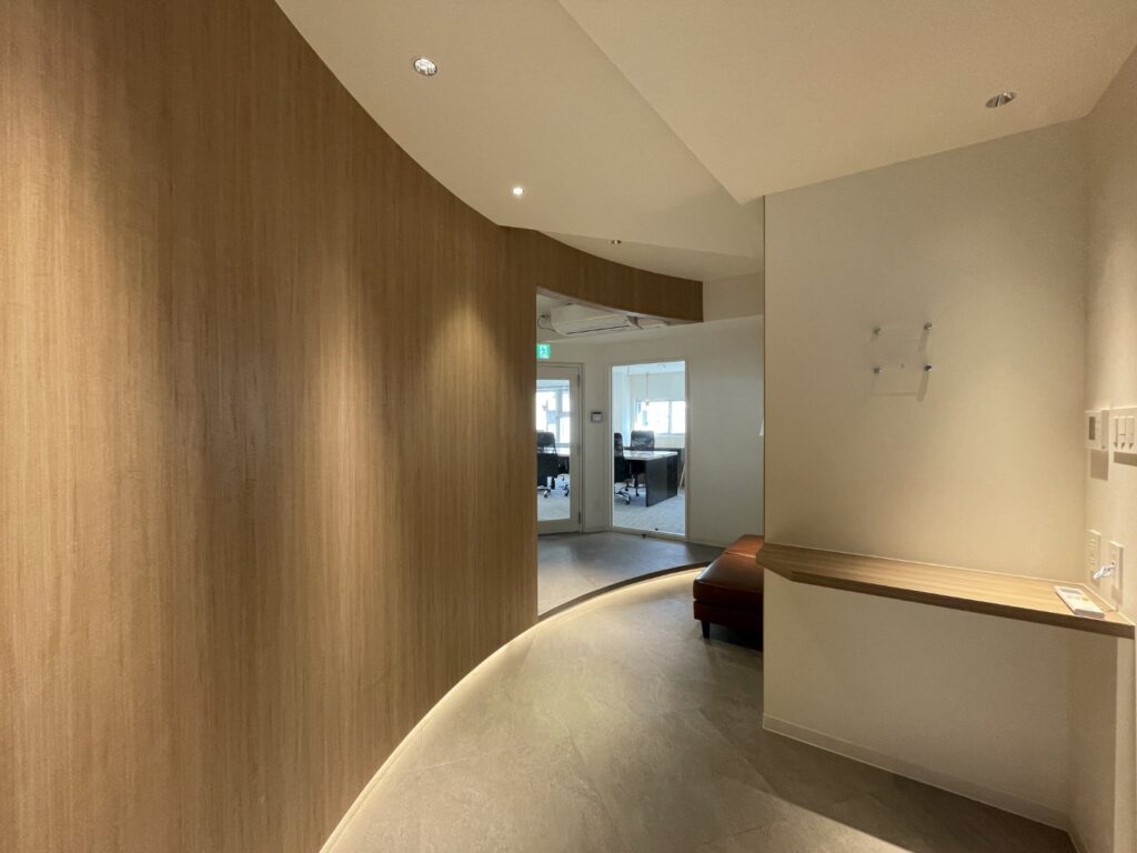 【セットアップ 東日本橋駅徒歩1分】上層階・採光良好な什器付オフィスの写真6