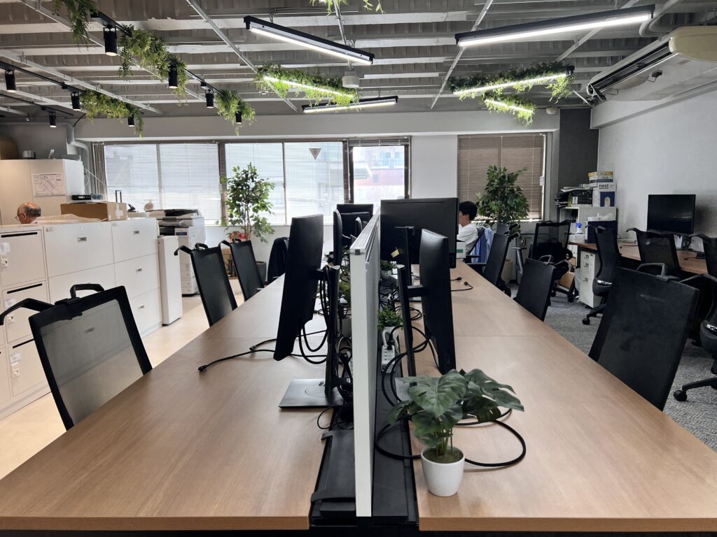 【居抜き 麻布十番駅4分】会議室完備のデザインオフィスで一部什器譲渡も相談可の写真6