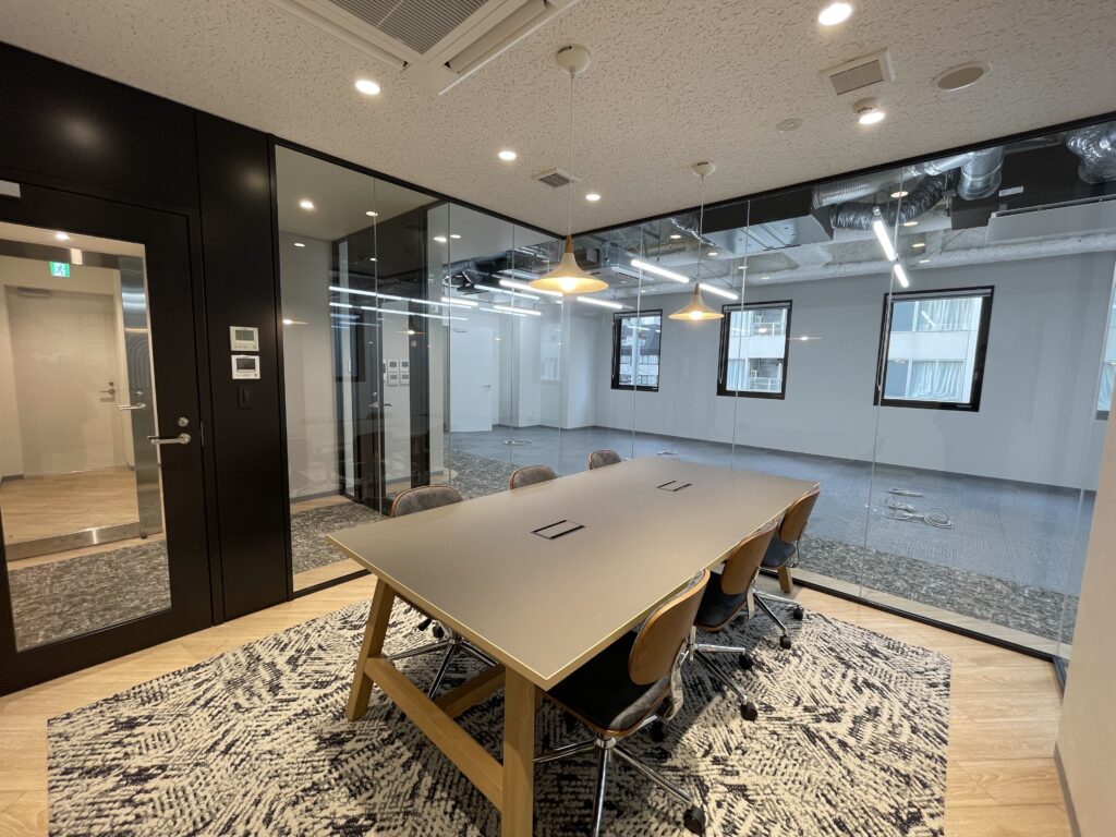 【セットアップ 浜松町駅3分】会議室・フォンブース完備の2025年築環境配慮型ビルの写真1