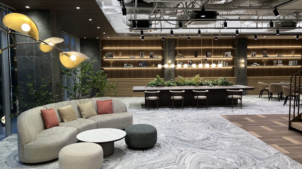 【セットアップ 神泉駅4分】多様な共有部を備えたスモールオフィスの写真1