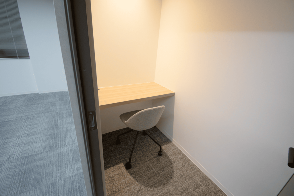 【セットアップ 三田駅5分】充実の会議室とWEBブースを備えた上質空間の写真8
