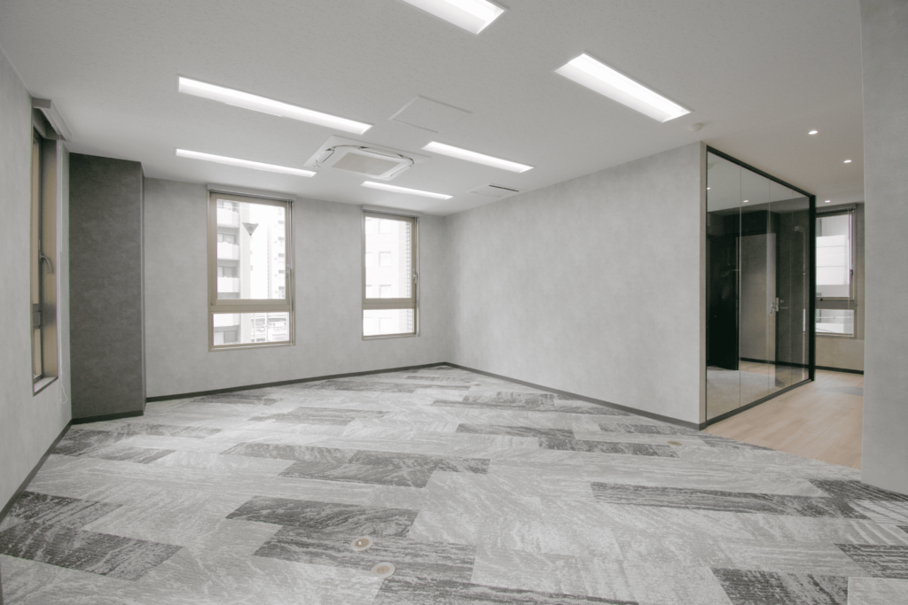 【セットアップ 恵比寿駅7分】会議室とWEBブース完備の自由度の高いワンフロアオフィスの写真1