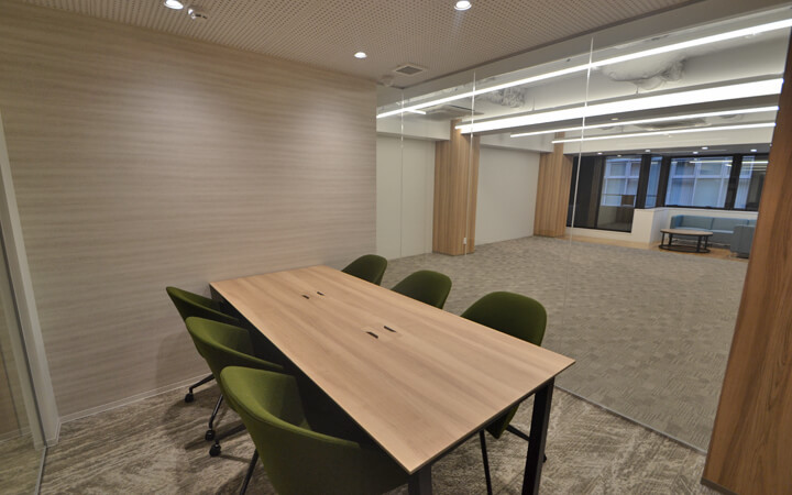 【セットアップ 東銀座駅徒歩4分】洗練された家具付きオフィス！会議室完備の快適なビジネス空間