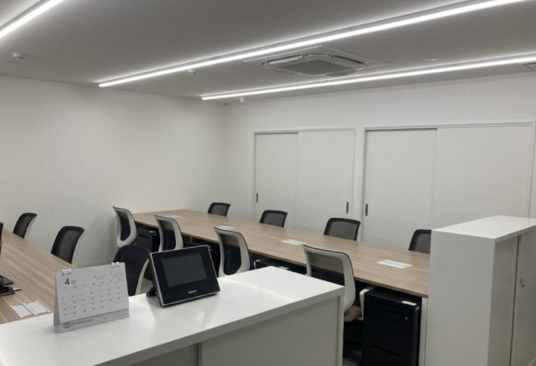 【セットアップ 茅場町駅徒歩5分】家具付き会議室完備の快適オフィス