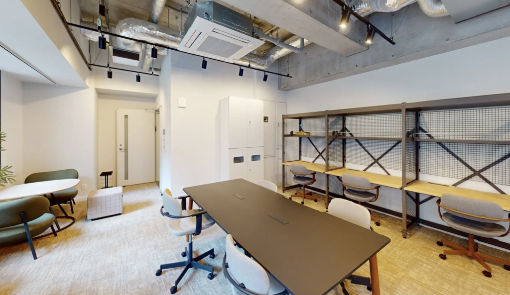 【セットアップ 秋葉原駅徒歩2分】屋上テラスや共用会議室など充実施設のオフィスの写真1