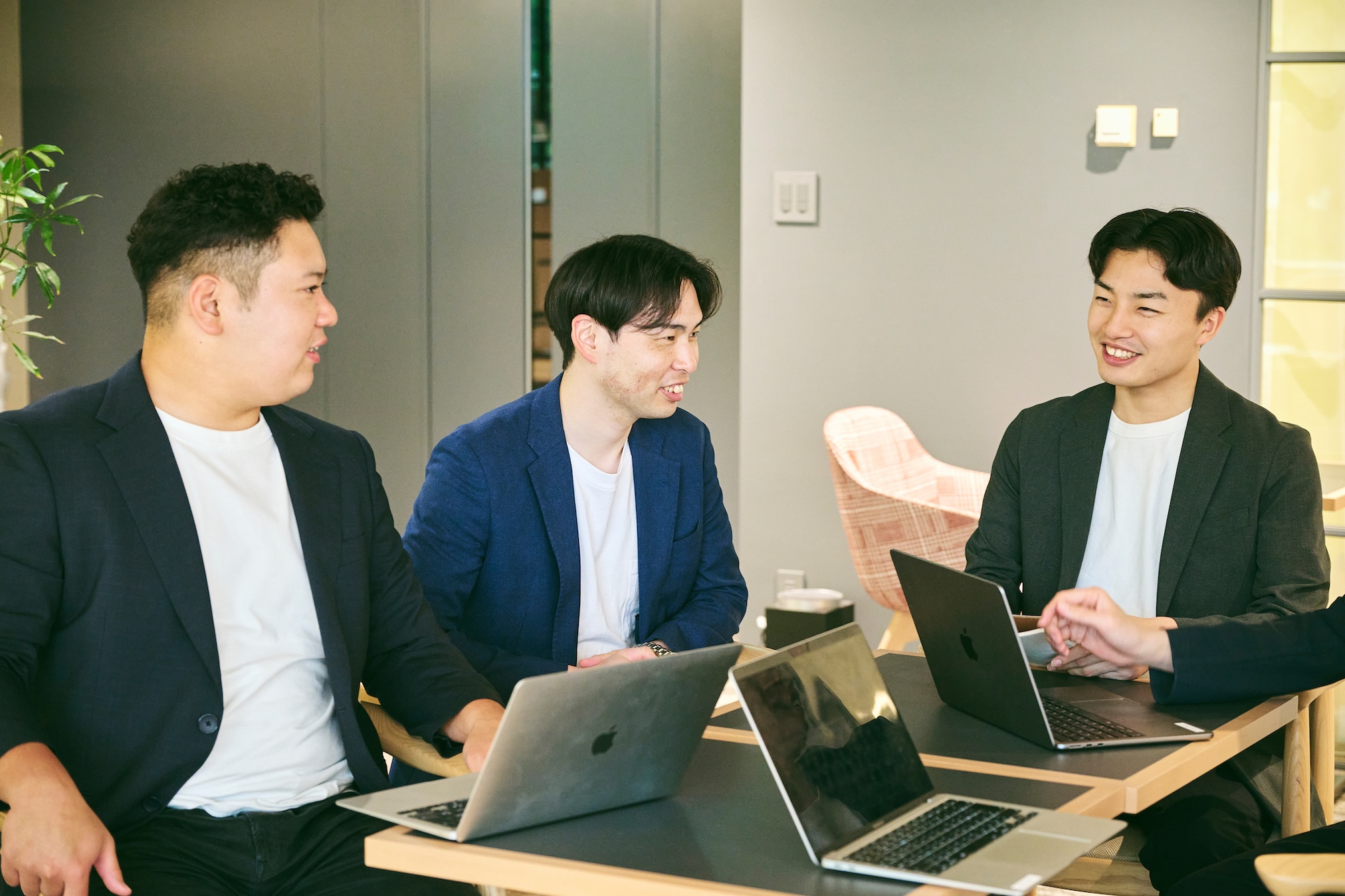 20代でCxOと商談？IPPOの新卒1年目が“経営視点”を学ぶまで